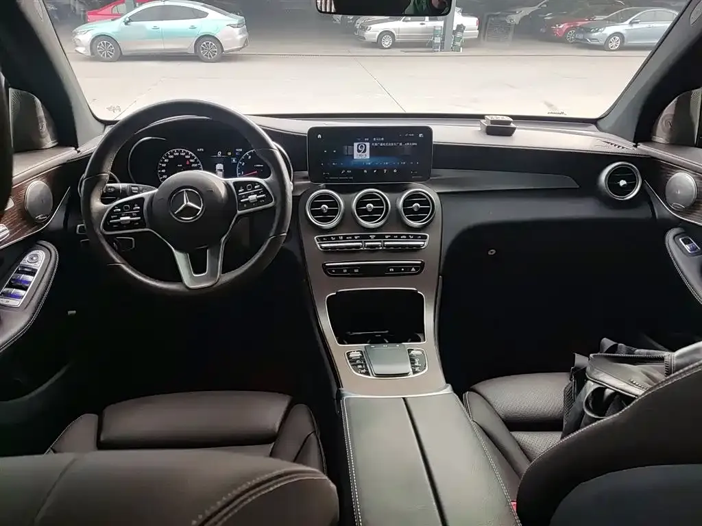 Mercedes-Benz GLC — фото 2