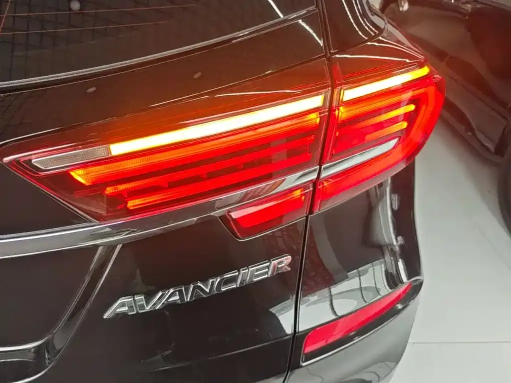 Honda Avancier 2023 из CN, фото 10