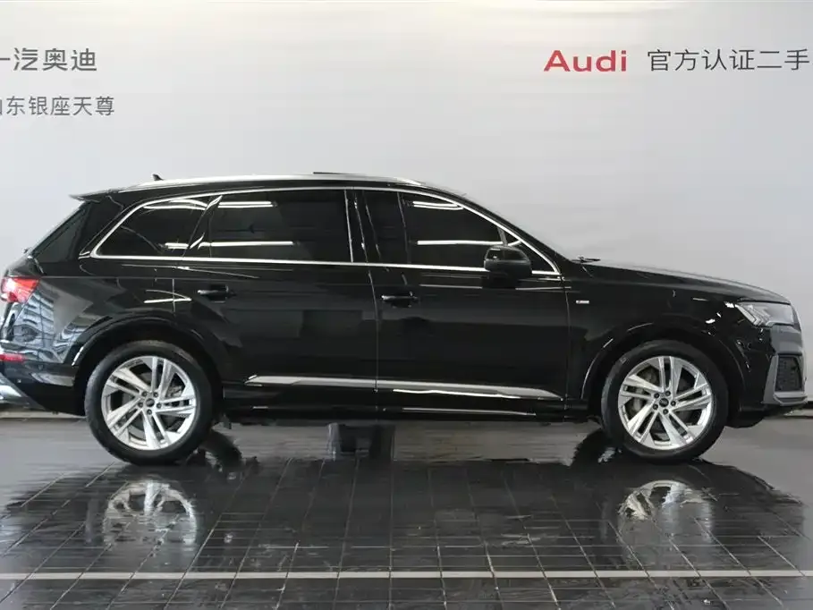 Audi Q7 — фото 3