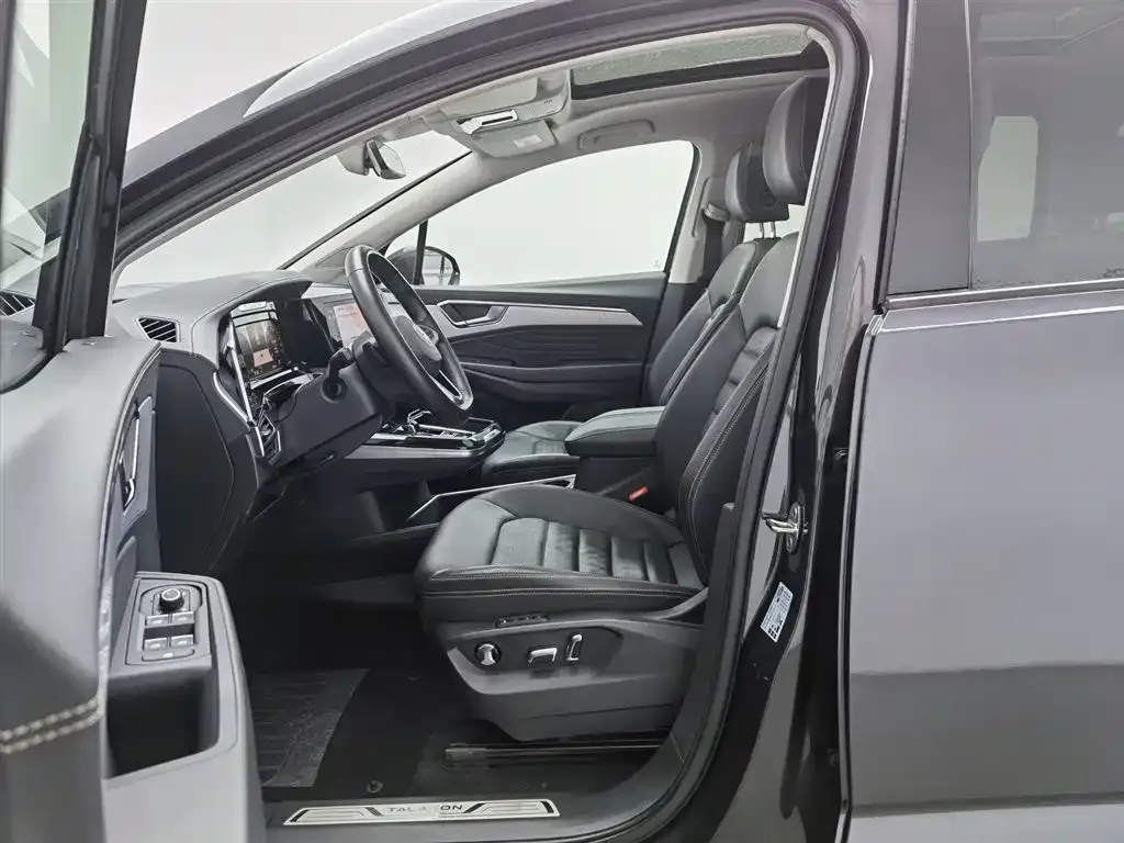Volkswagen Talagon 2023 из CN, фото 6
