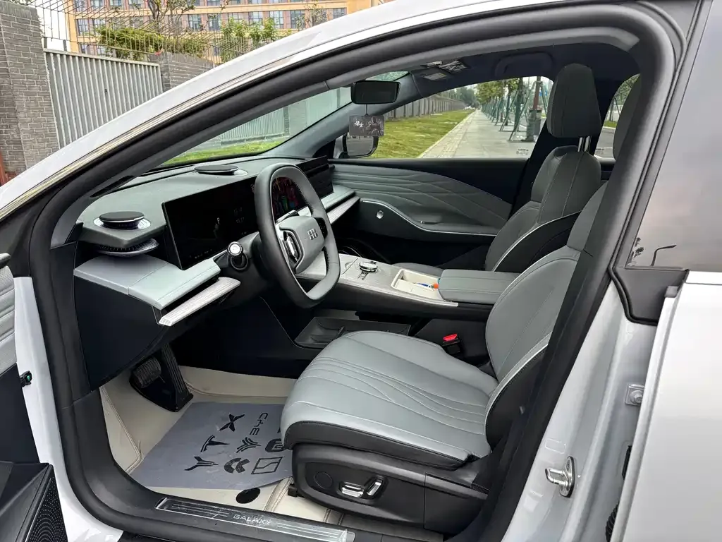 Geely Galaxy E8 2024 из CN, фото 9