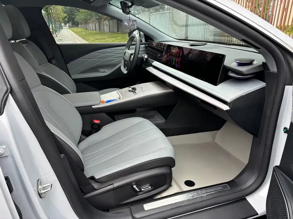 Geely Galaxy E8 2024 из CN, фото 6