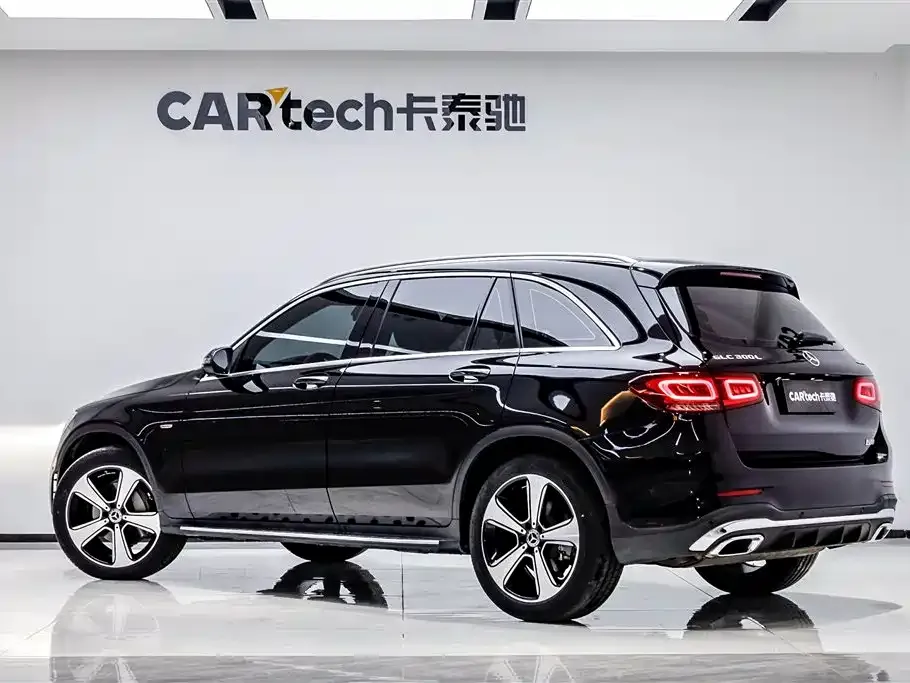 Mercedes-Benz GLC — фото 10