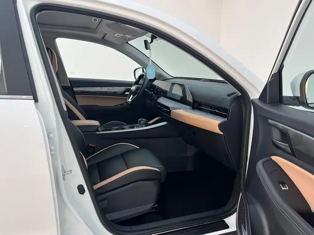 Geely Haoyue PRO 2024 из CN, фото 10
