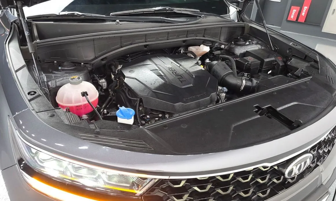 Kia Sorento — фото 4