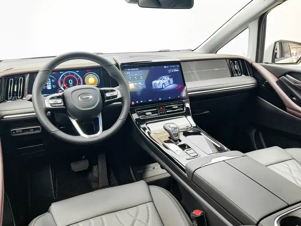 GAC Motor Trumpchi M8 — фото 8