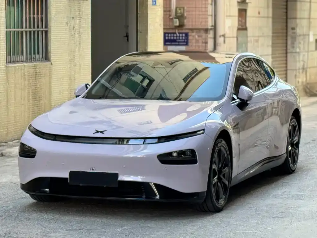 XPeng P7