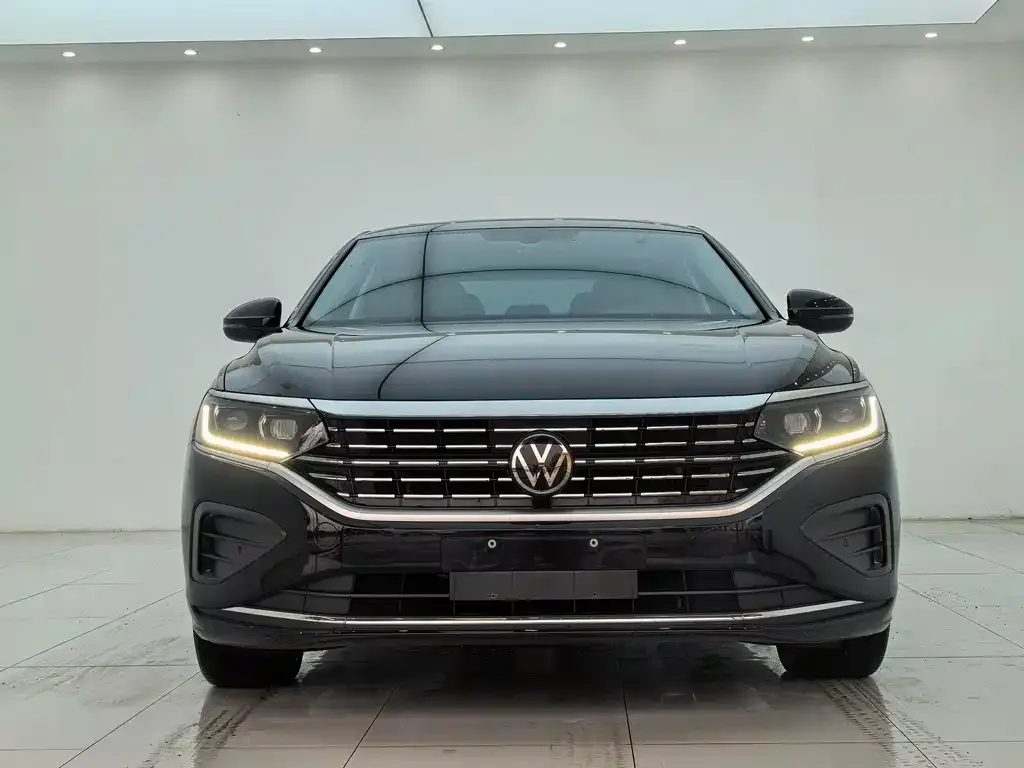 Volkswagen Passat 2024 из CN, фото 1