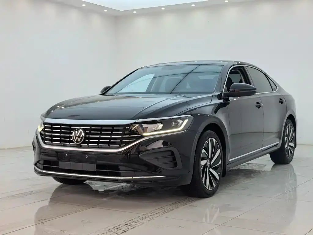 Volkswagen Passat 2024 из CN, фото 2