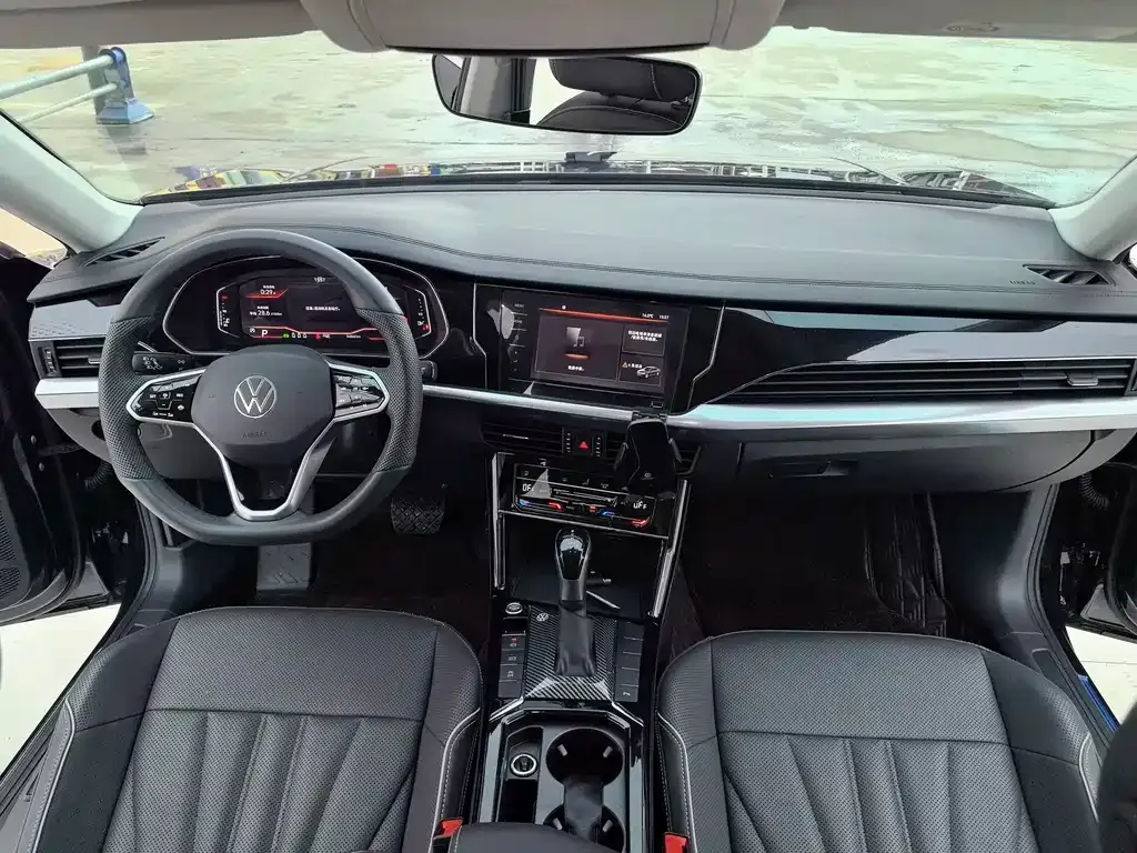 Volkswagen Passat 2024 из CN, фото 9