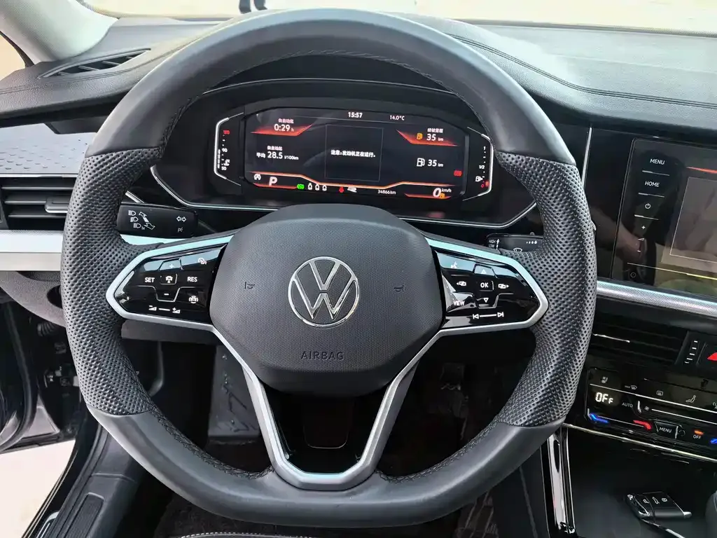 Volkswagen Passat 2024 из CN, фото 6
