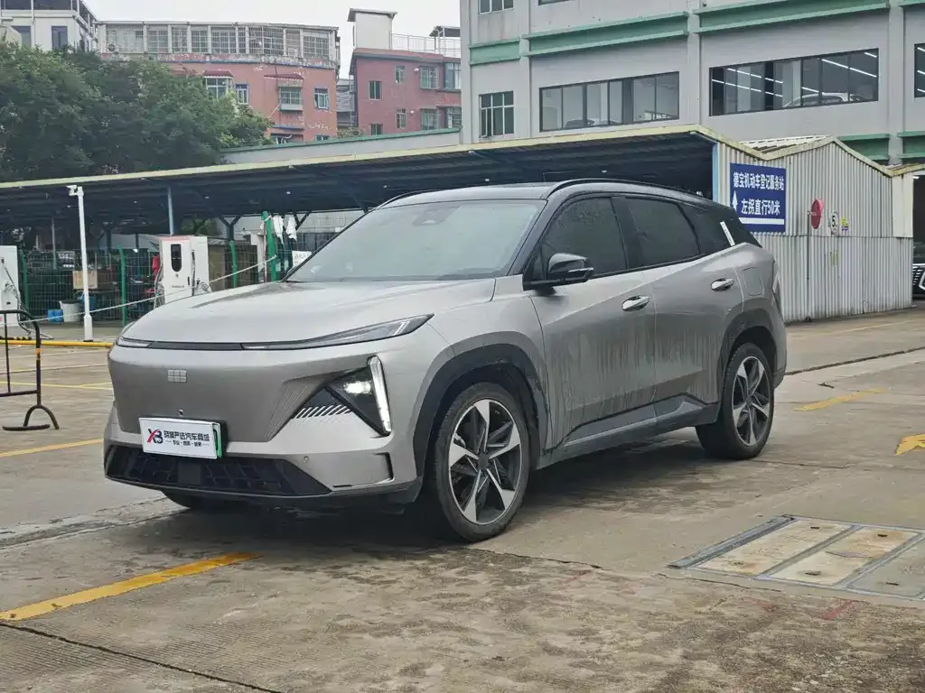 Geely Galaxy L7 — фото 1