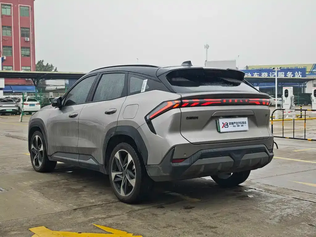 Geely Galaxy L7 — фото 4