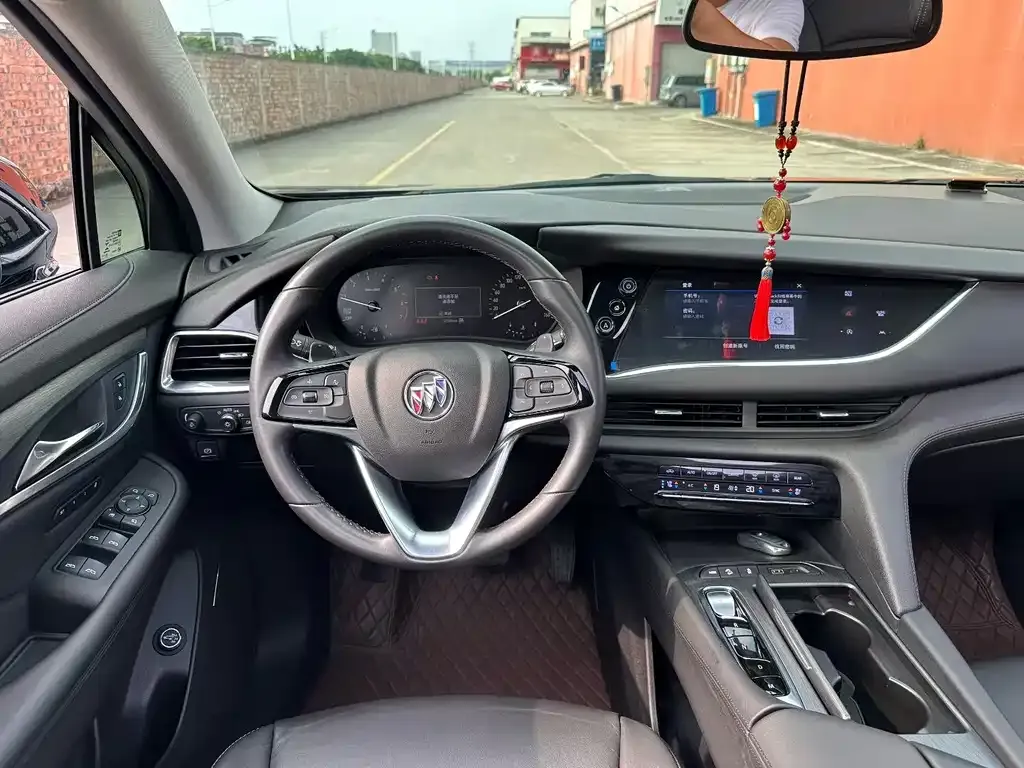 Buick Enclave 2023 из CN, фото 3