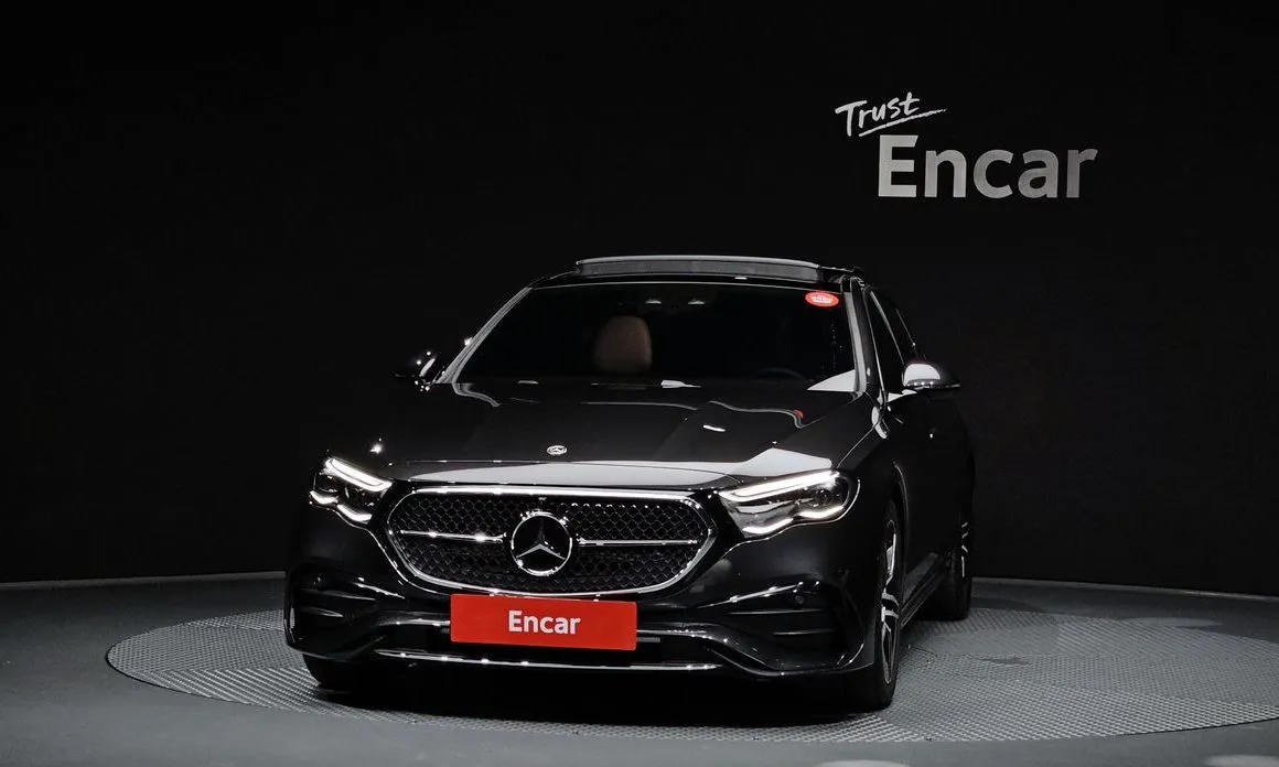 Mercedes-Benz E-Class — фото 10