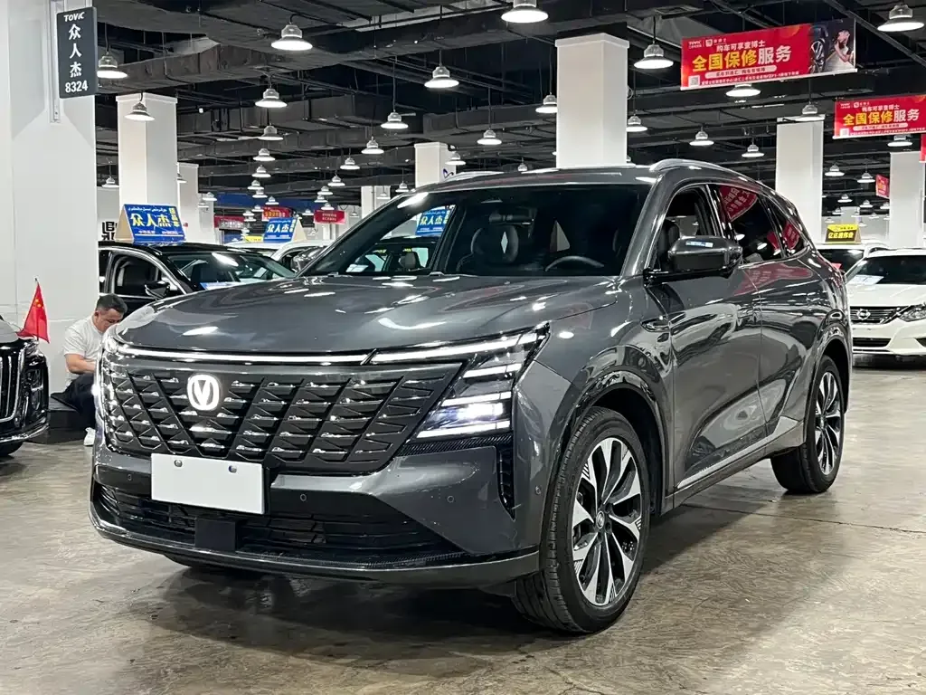 Changan CS75PLUS — фото 9