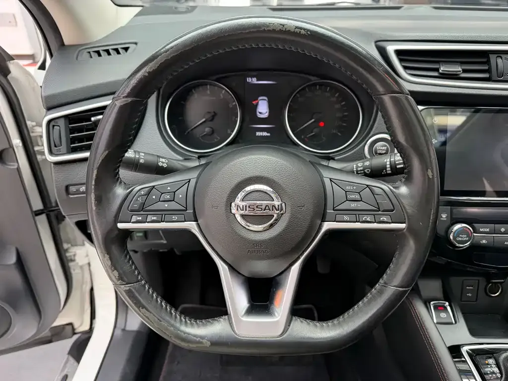 Nissan Qashqai — фото 6