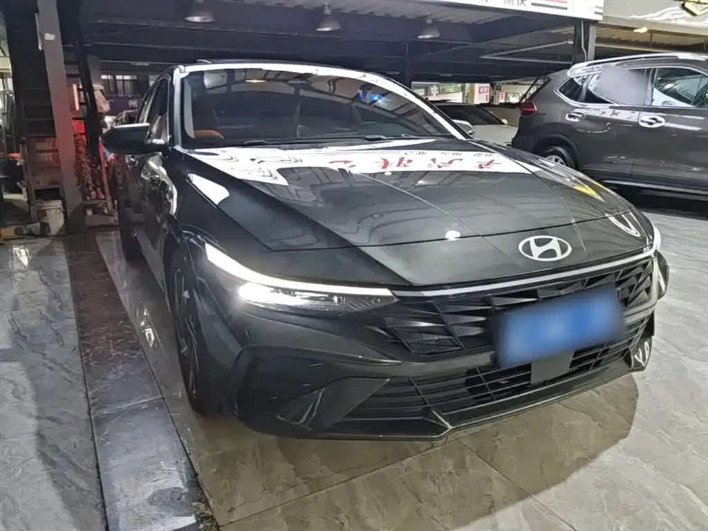 Hyundai Elantra 2025 из CN, фото 3