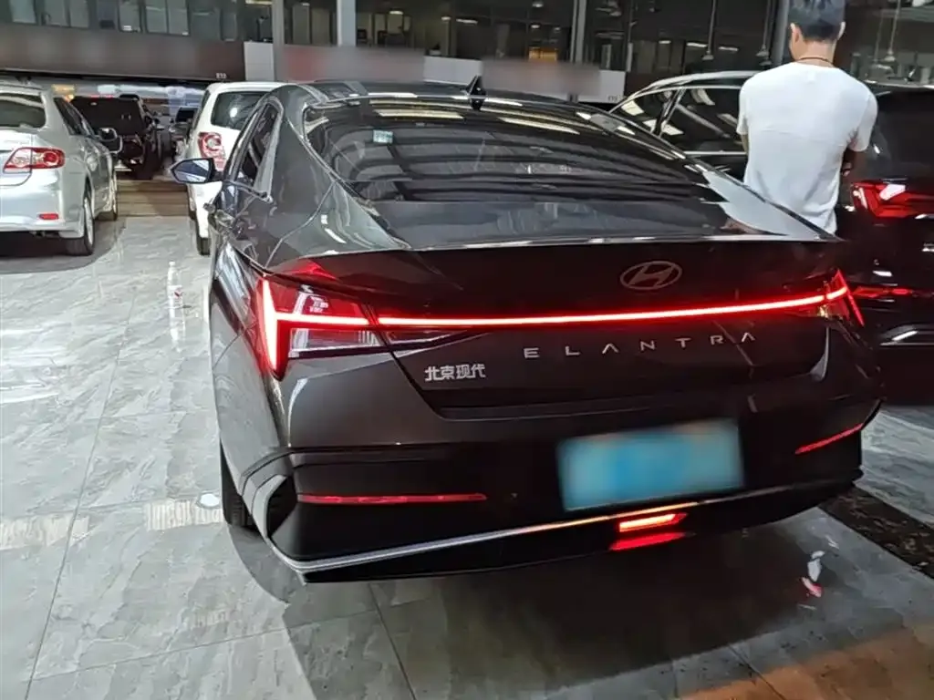 Hyundai Elantra 2025 из CN, фото 7