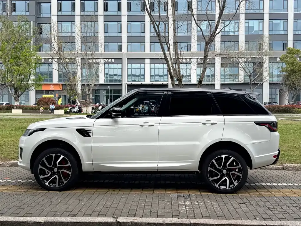 Land Rover Sport — фото 9