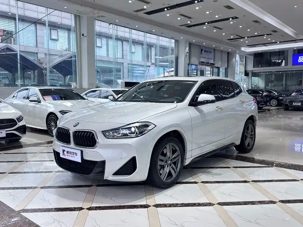 BMW X2 — фото 7