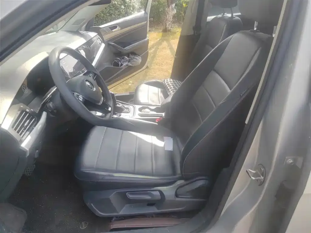 Volkswagen Lavida 2021 из CN, фото 5