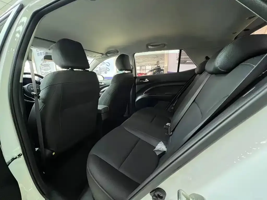 Kia KX1 2022 из CN, фото 5