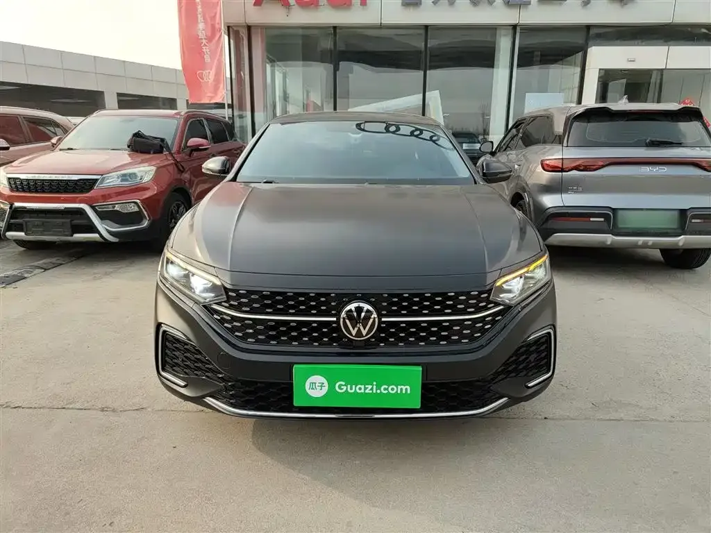 Volkswagen Passat — фото 8