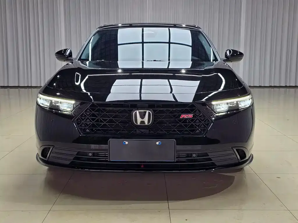 Honda Accord — фото 3