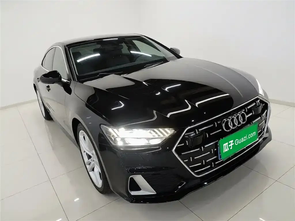 Audi A7L — фото 5