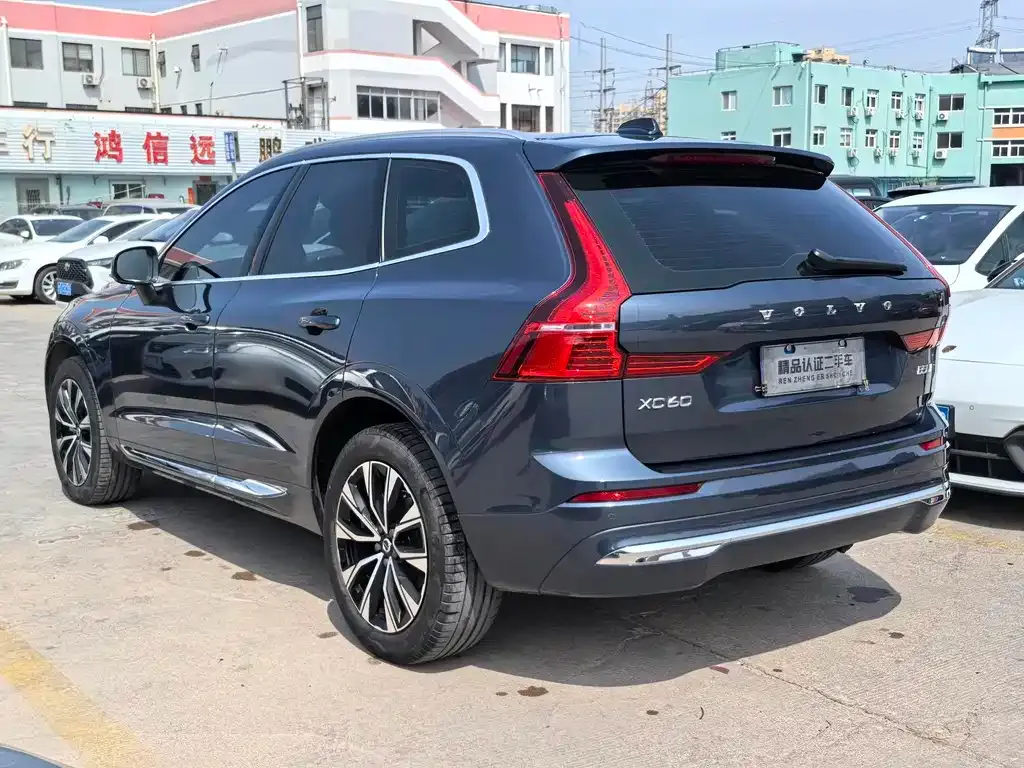 Volvo XC60 2023 из CN, фото 10