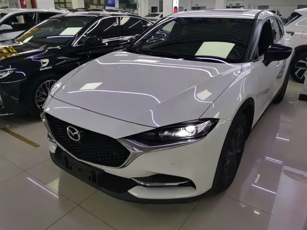 Mazda CX-4 2022 из CN, фото 2
