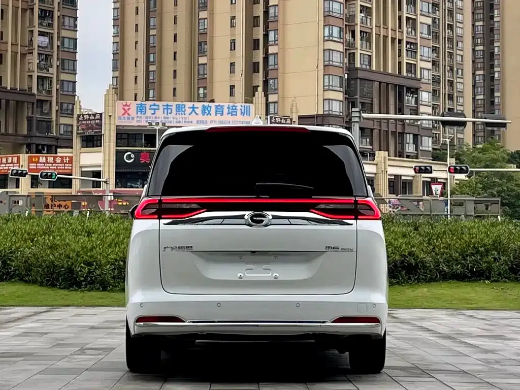 GAC Motor Trumpchi M6 — фото 9