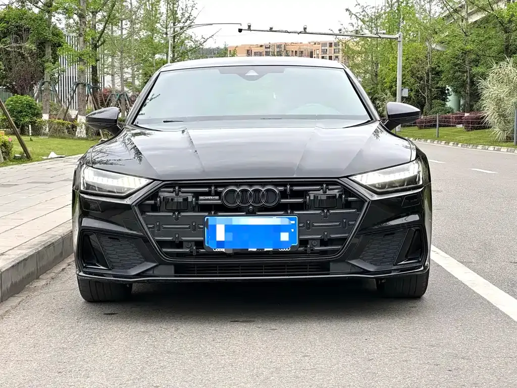 Audi A7L — фото 10