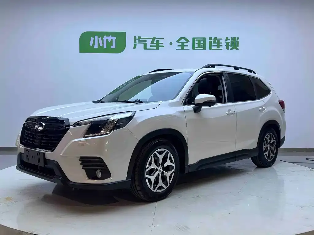 Subaru Forester — фото 1