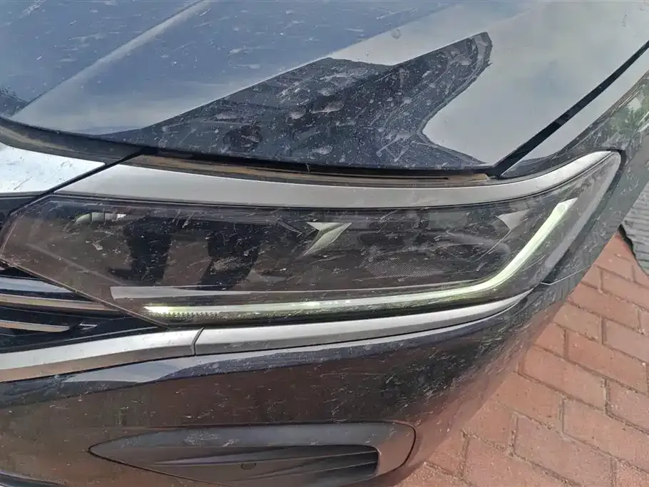 Volkswagen Passat — фото 6