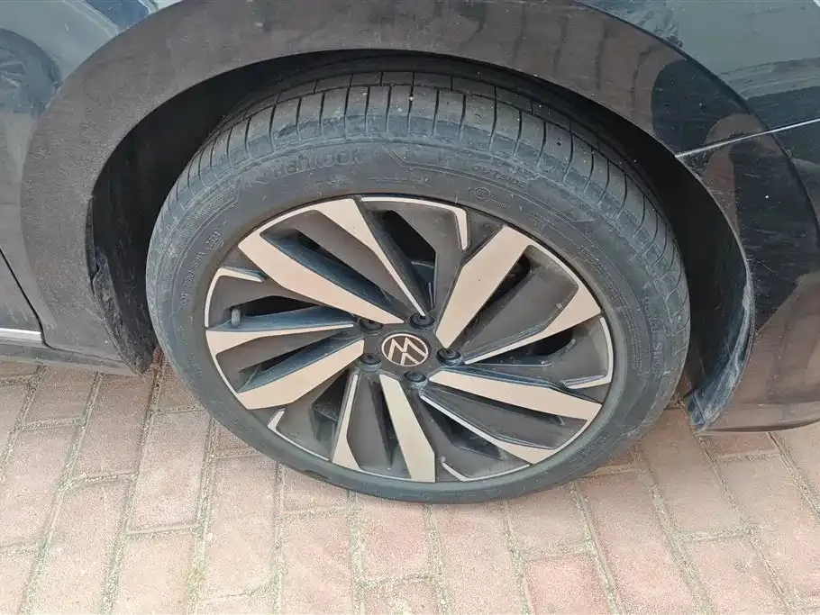 Volkswagen Passat — фото 3