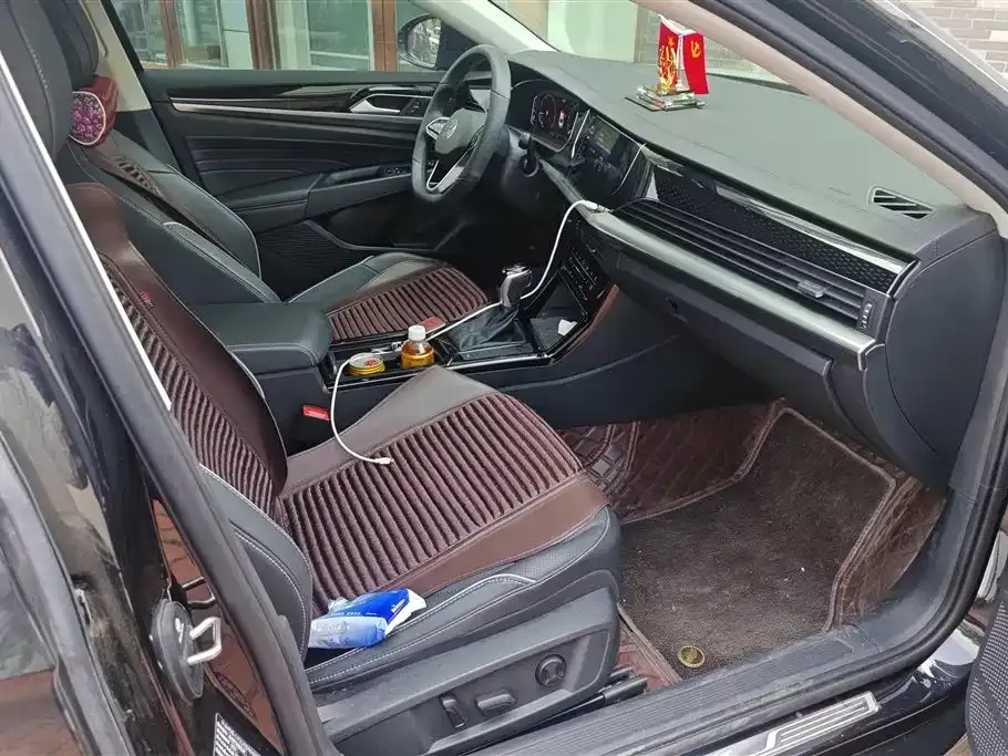 Volkswagen Passat — фото 5