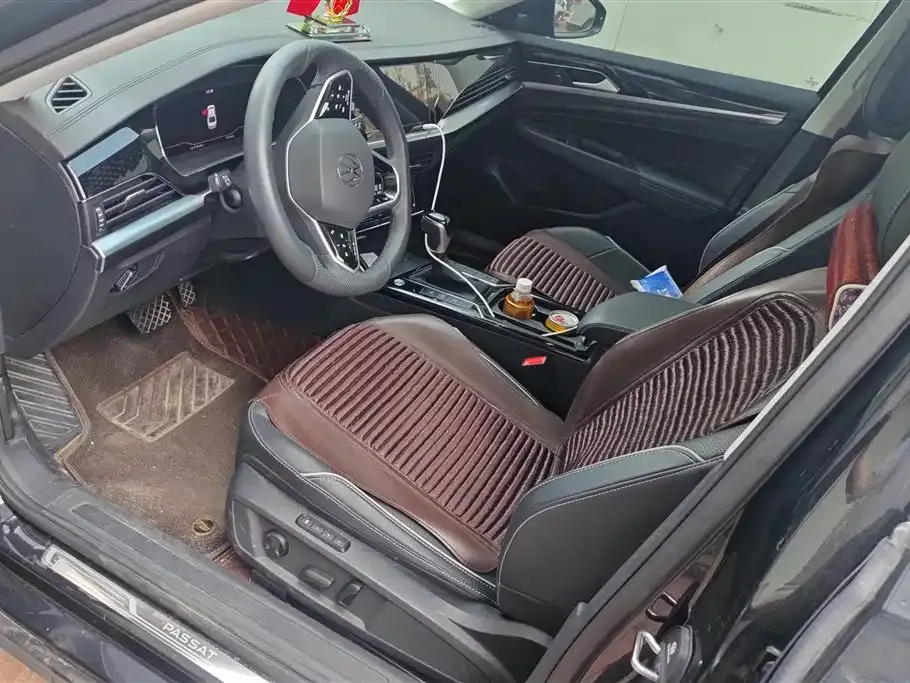 Volkswagen Passat — фото 9