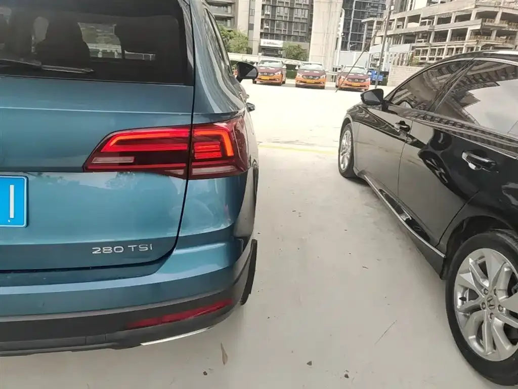 Volkswagen Tharu 2021 из CN, фото 3