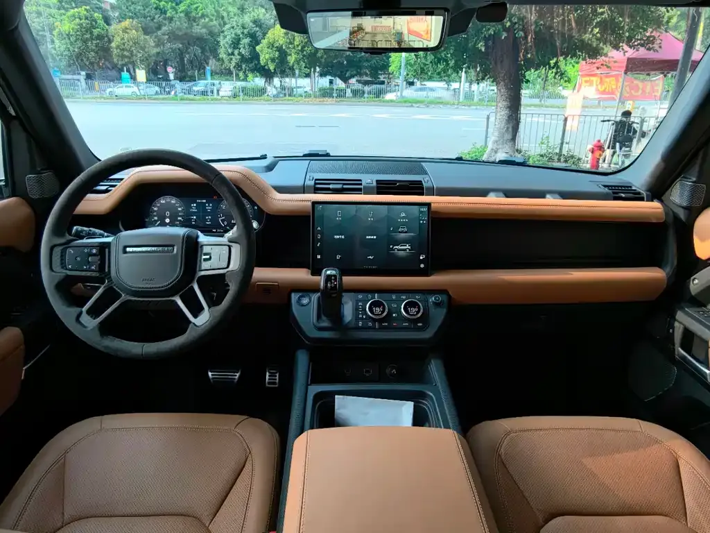 Land Rover Defender — фото 8