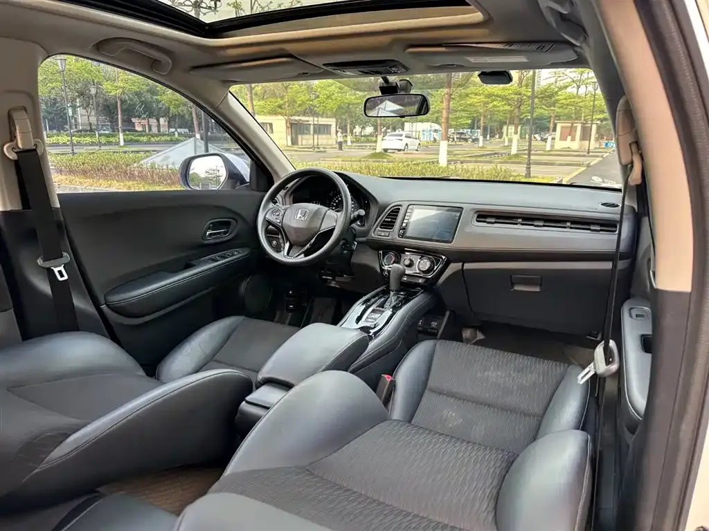 Honda Vezel 2022 из CN, фото 3