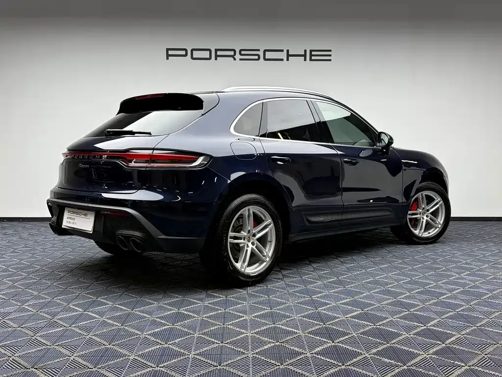 Porsche Macan — фото 7