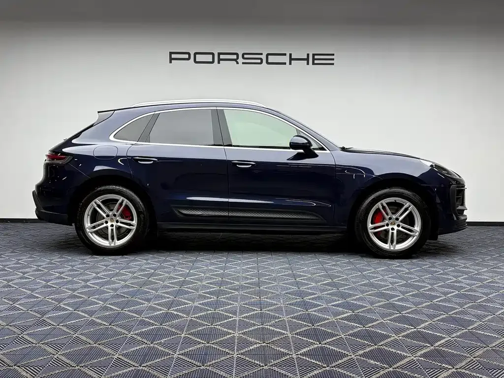 Porsche Macan — фото 6