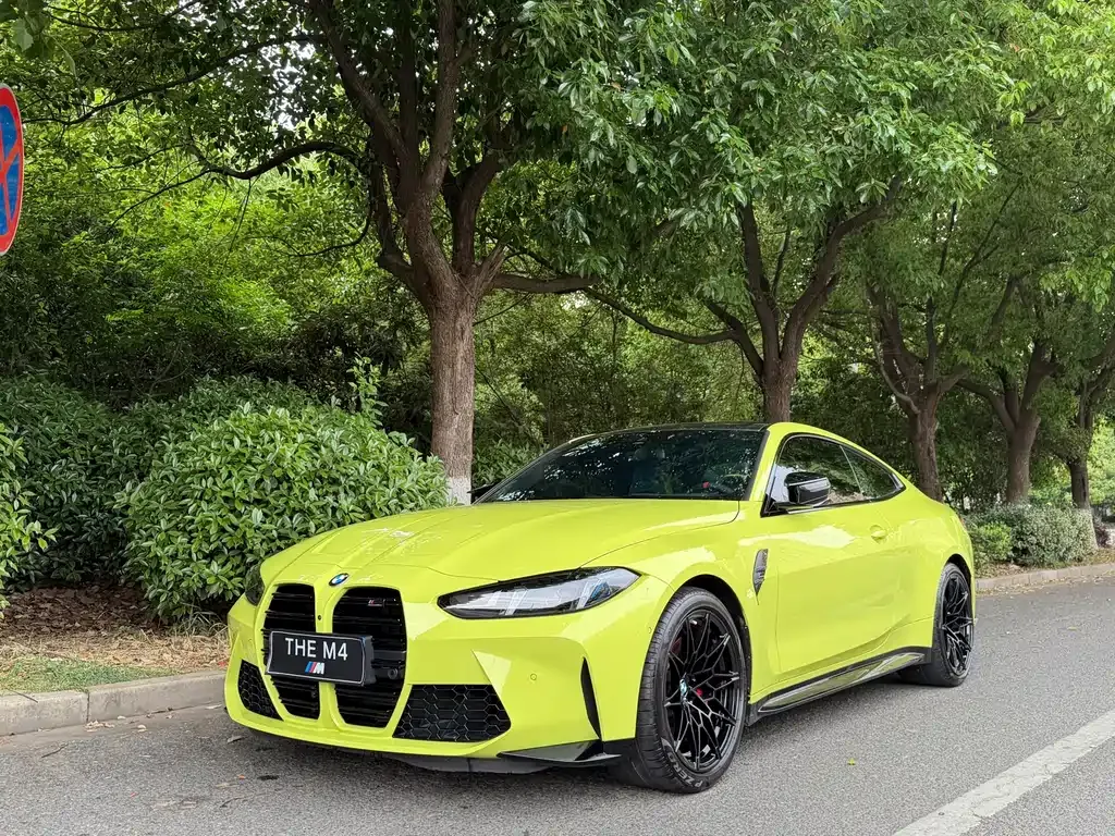 BMW M4 — фото 1