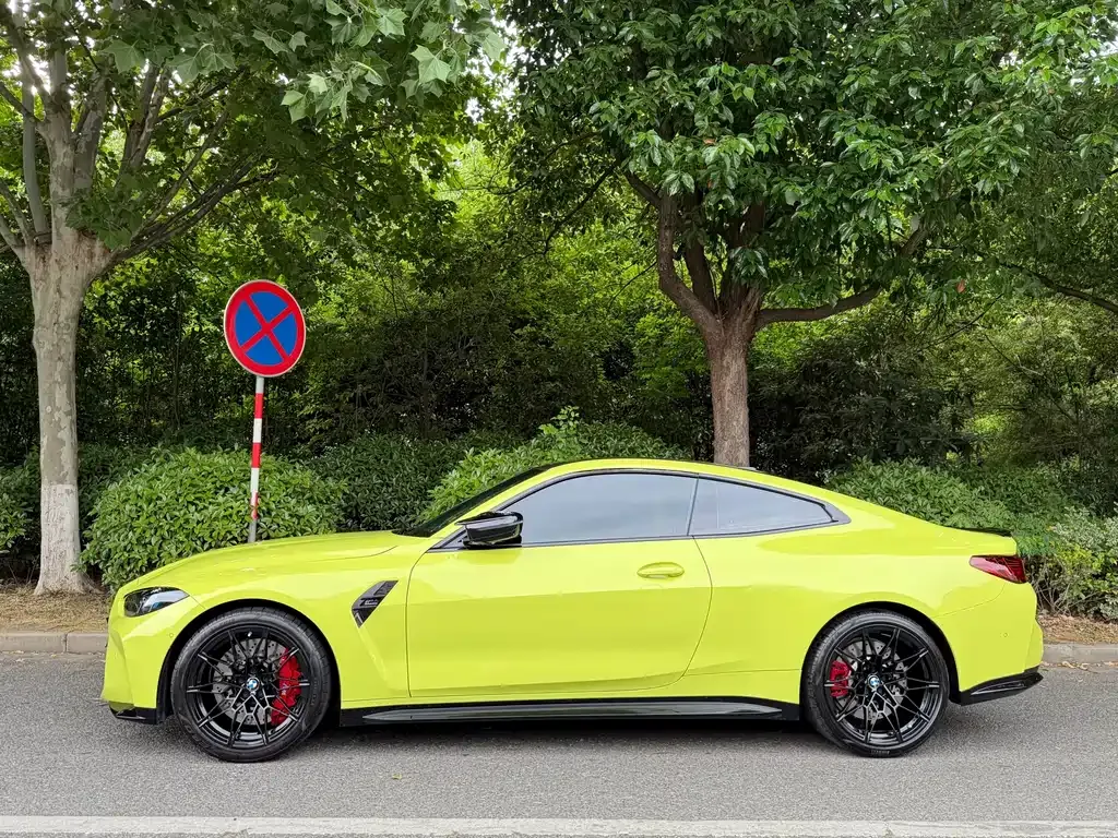 BMW M4 — фото 9
