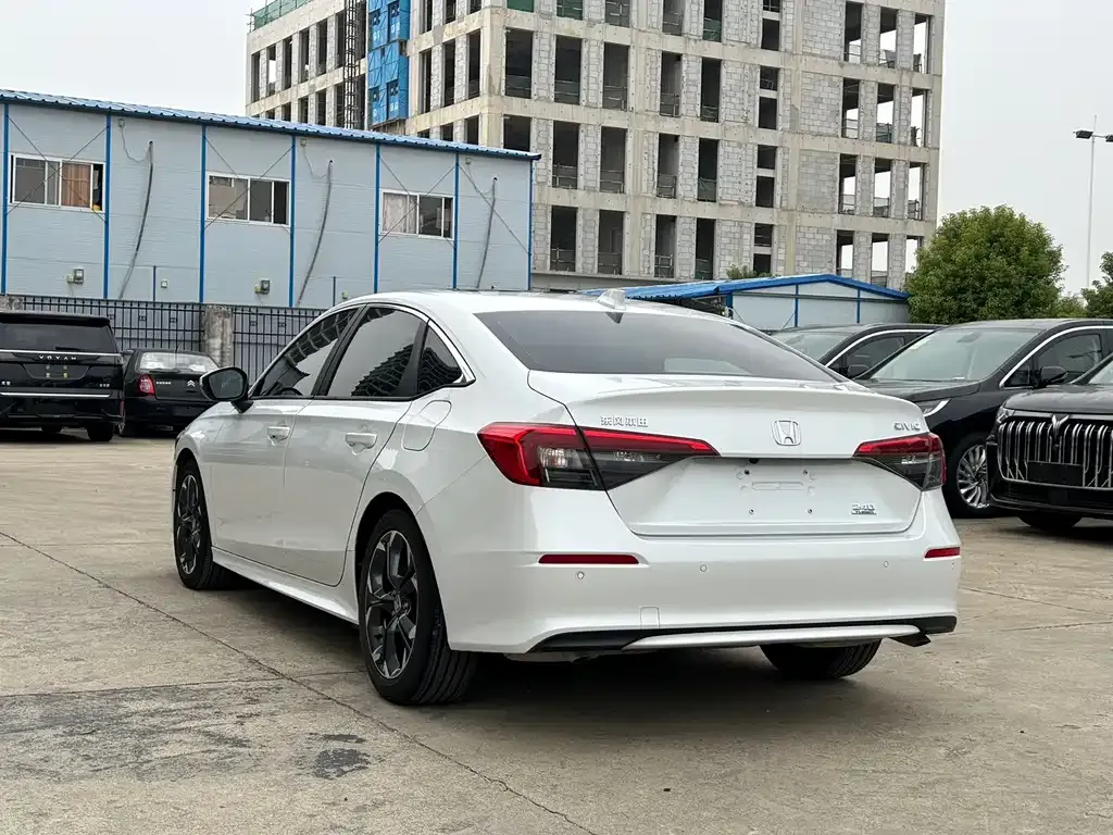 Honda Civic — фото 9