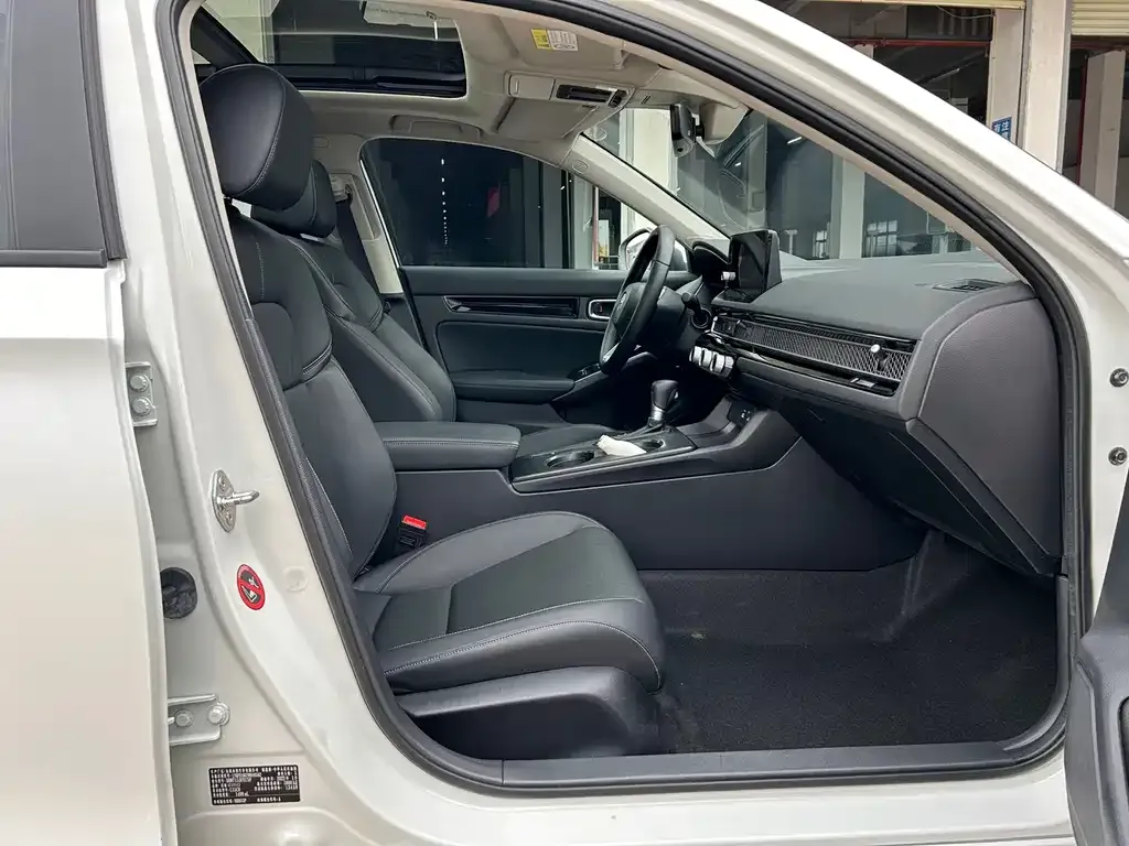 Honda Civic — фото 5