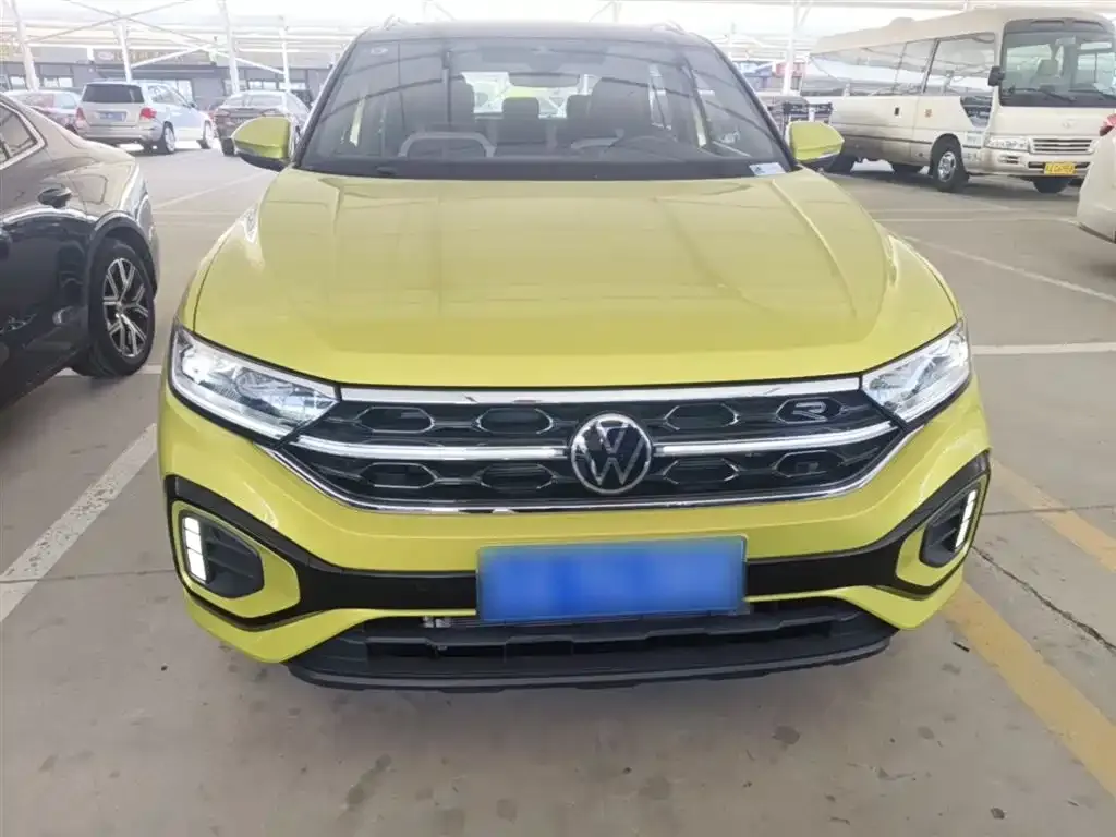 Volkswagen T-Roc — фото 2