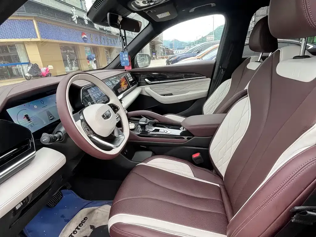 Geely Xingyue L 2023 из CN, фото 4